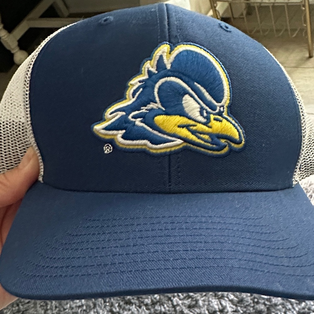 WOMENS NCAA 47 BRAND DELAWARE BLUE HENS LACE MESH HAT BLUE NWOT